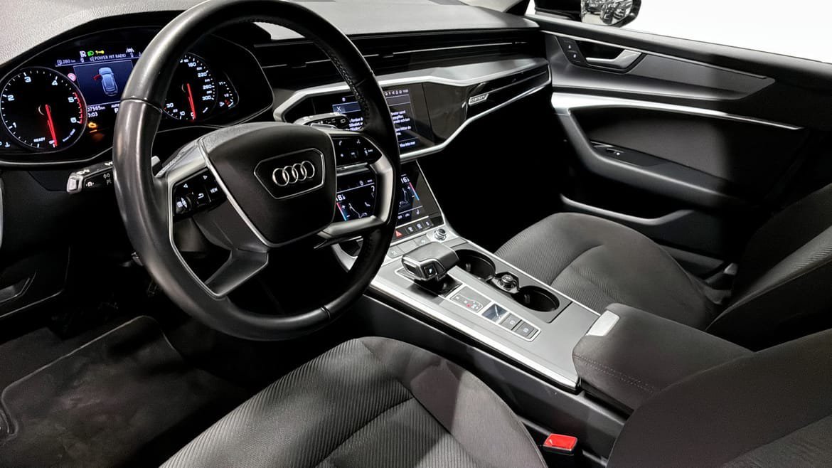 Vehicle Image 7
