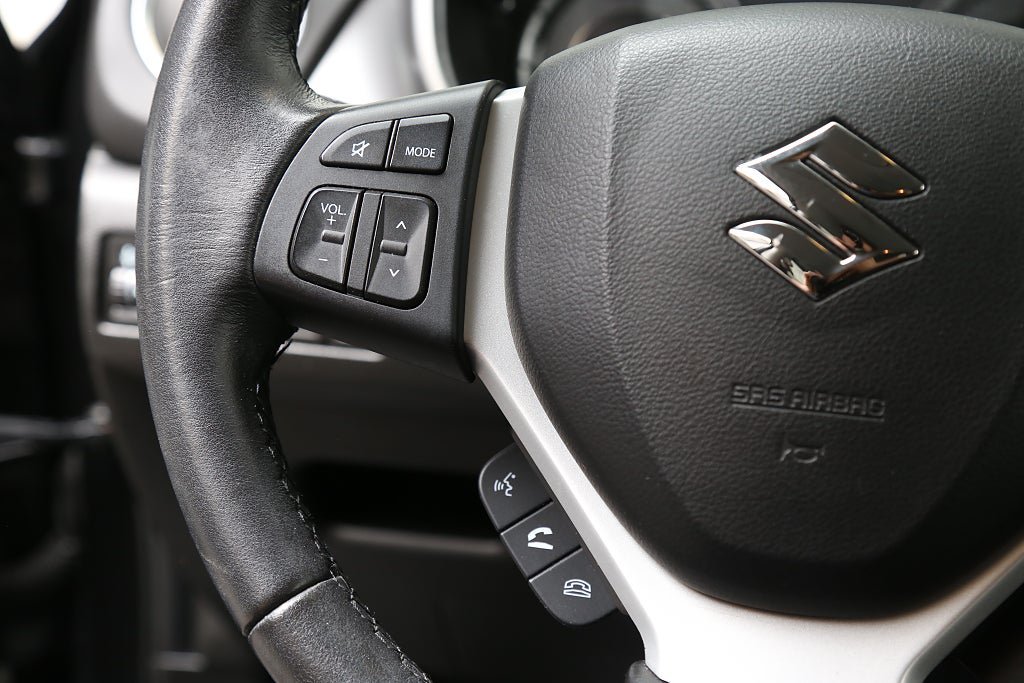 Vehicle Image 15