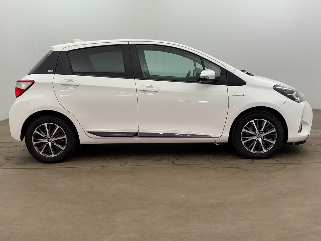 Vehicle Image 7