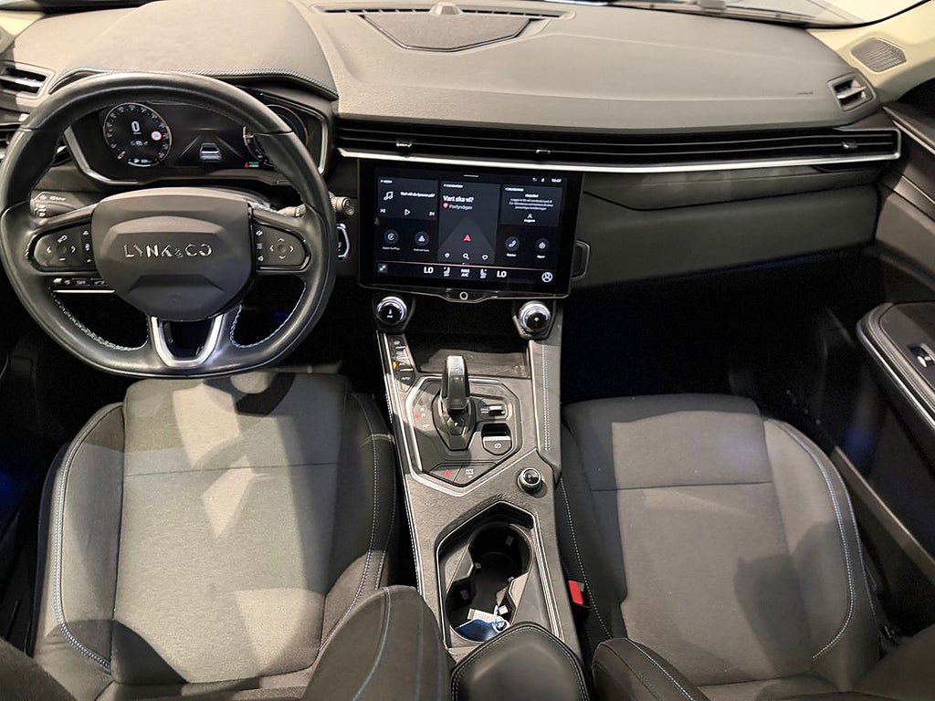 Vehicle Image 13