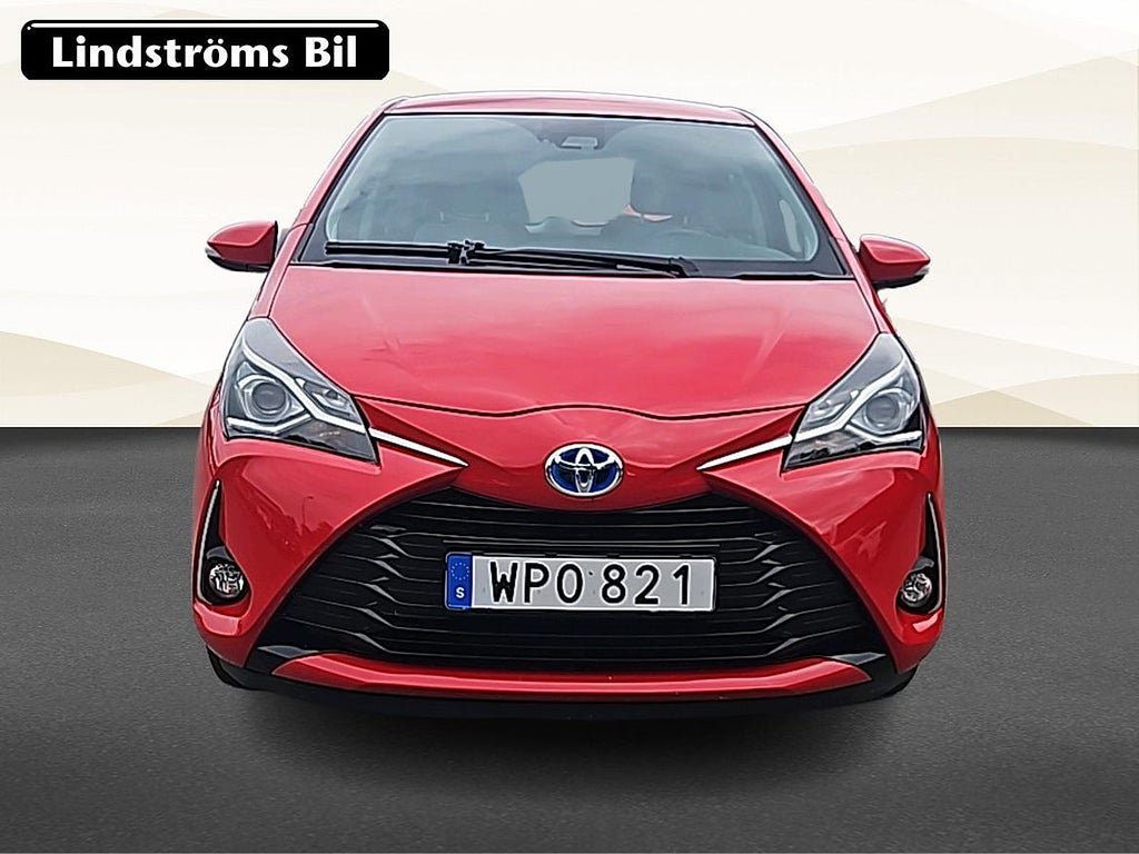 Vehicle Image 9