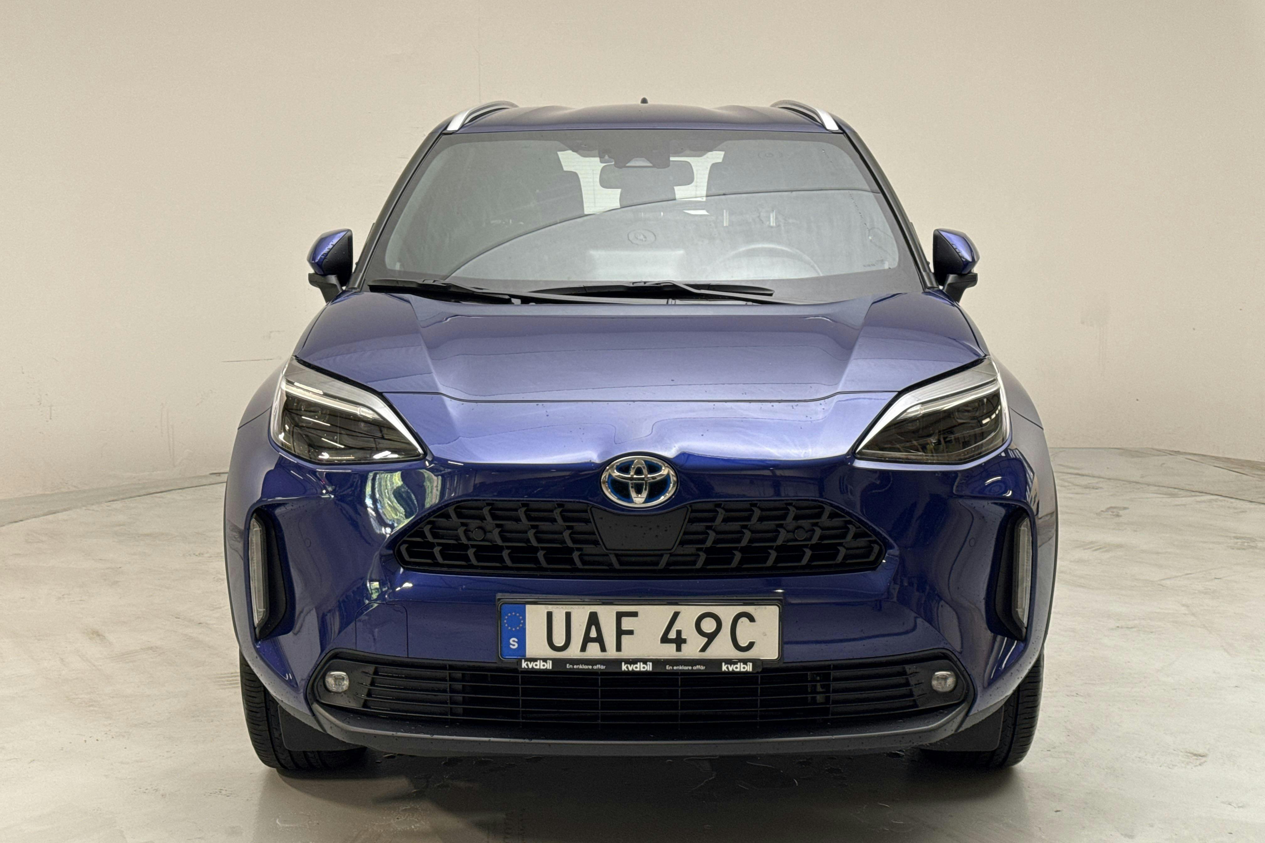 Vehicle Image 4