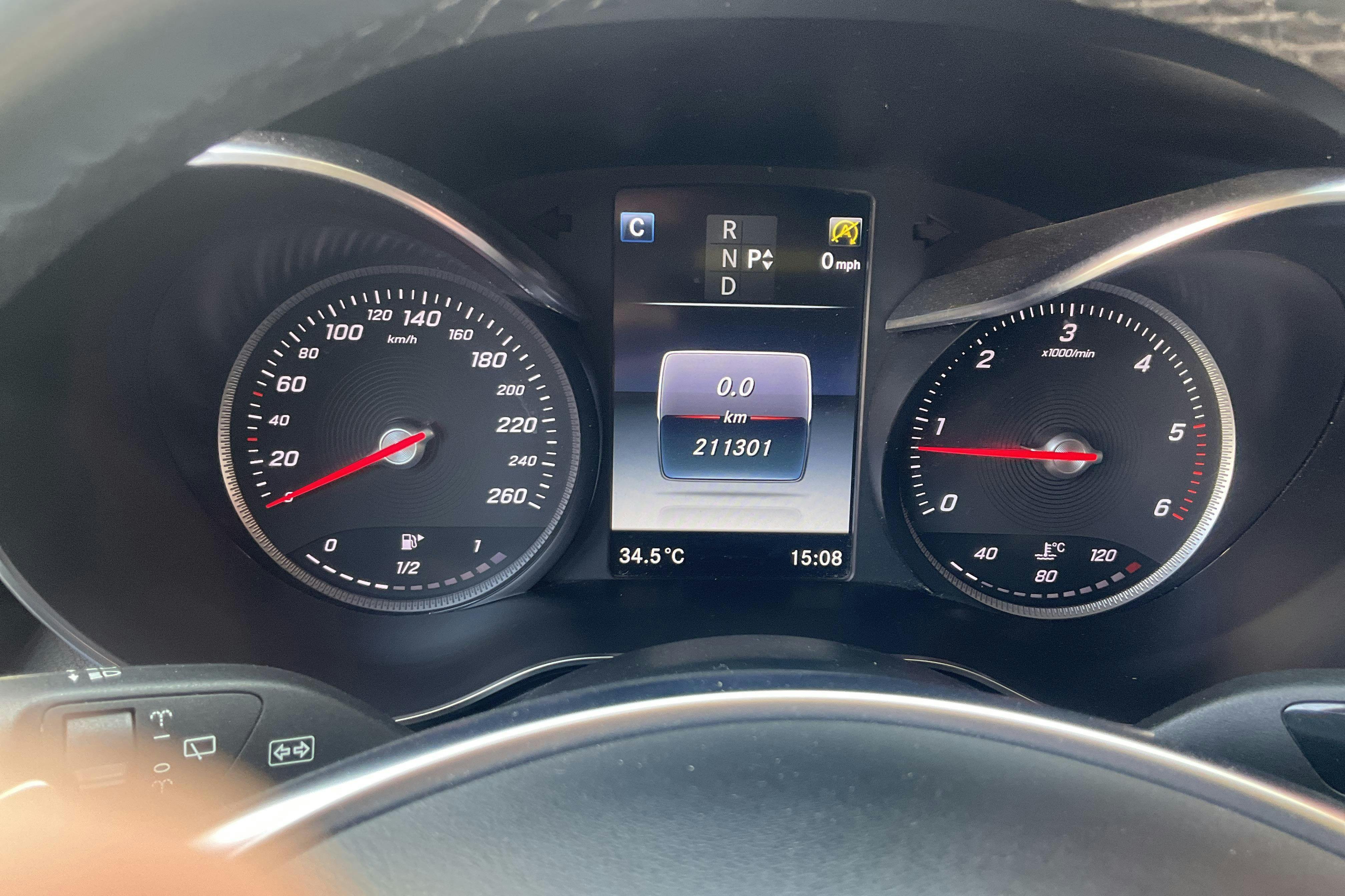 Vehicle Image 10