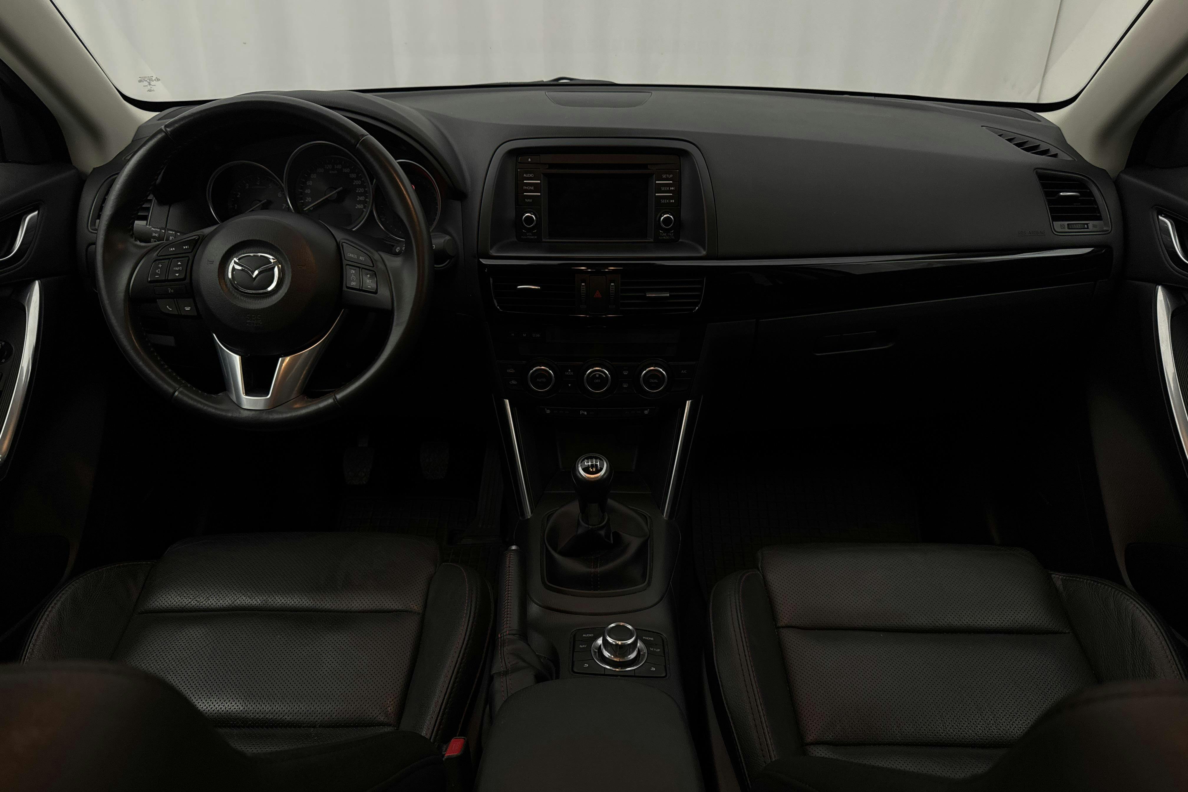 Vehicle Image 6