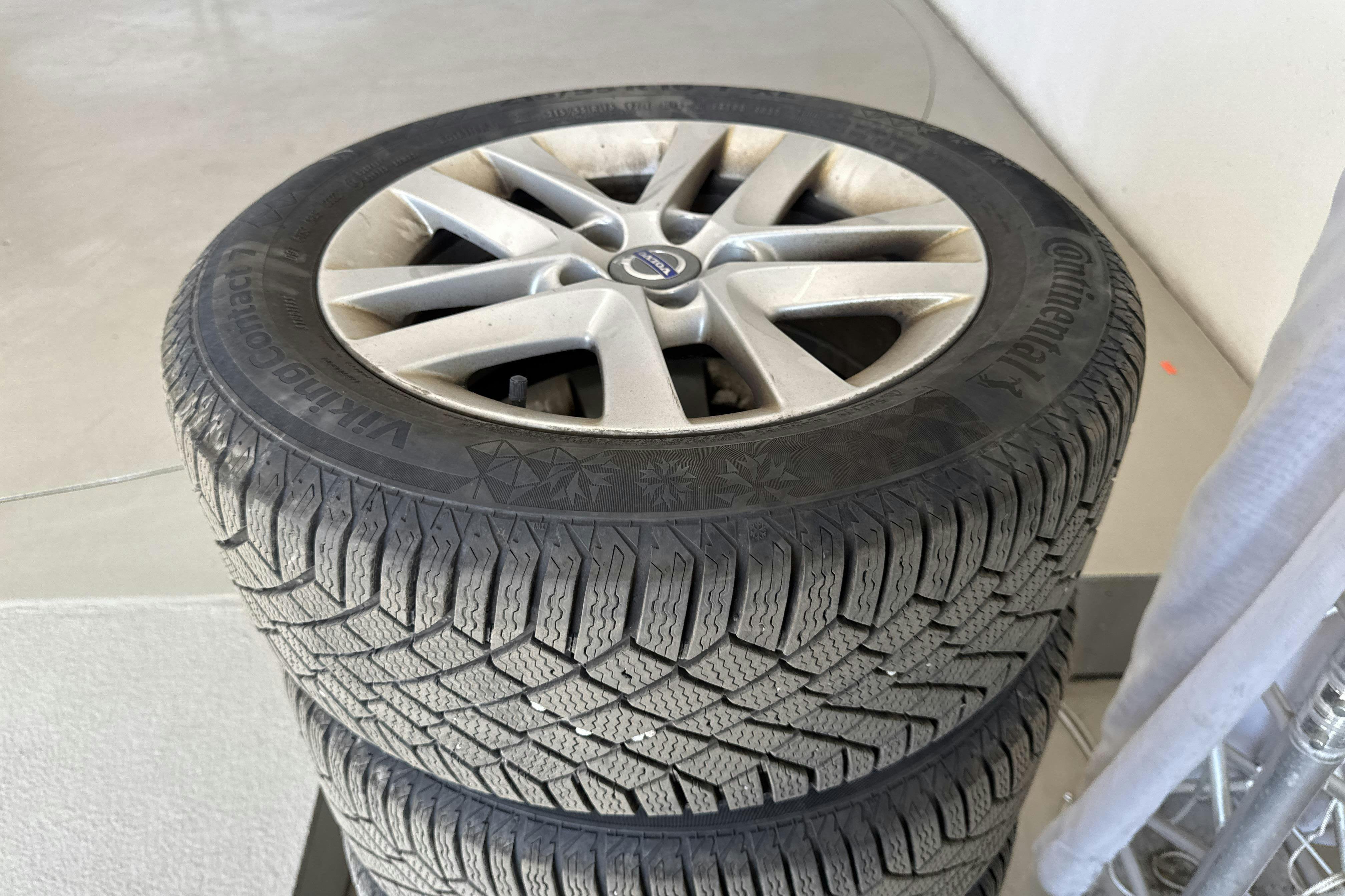 Vehicle Image 16