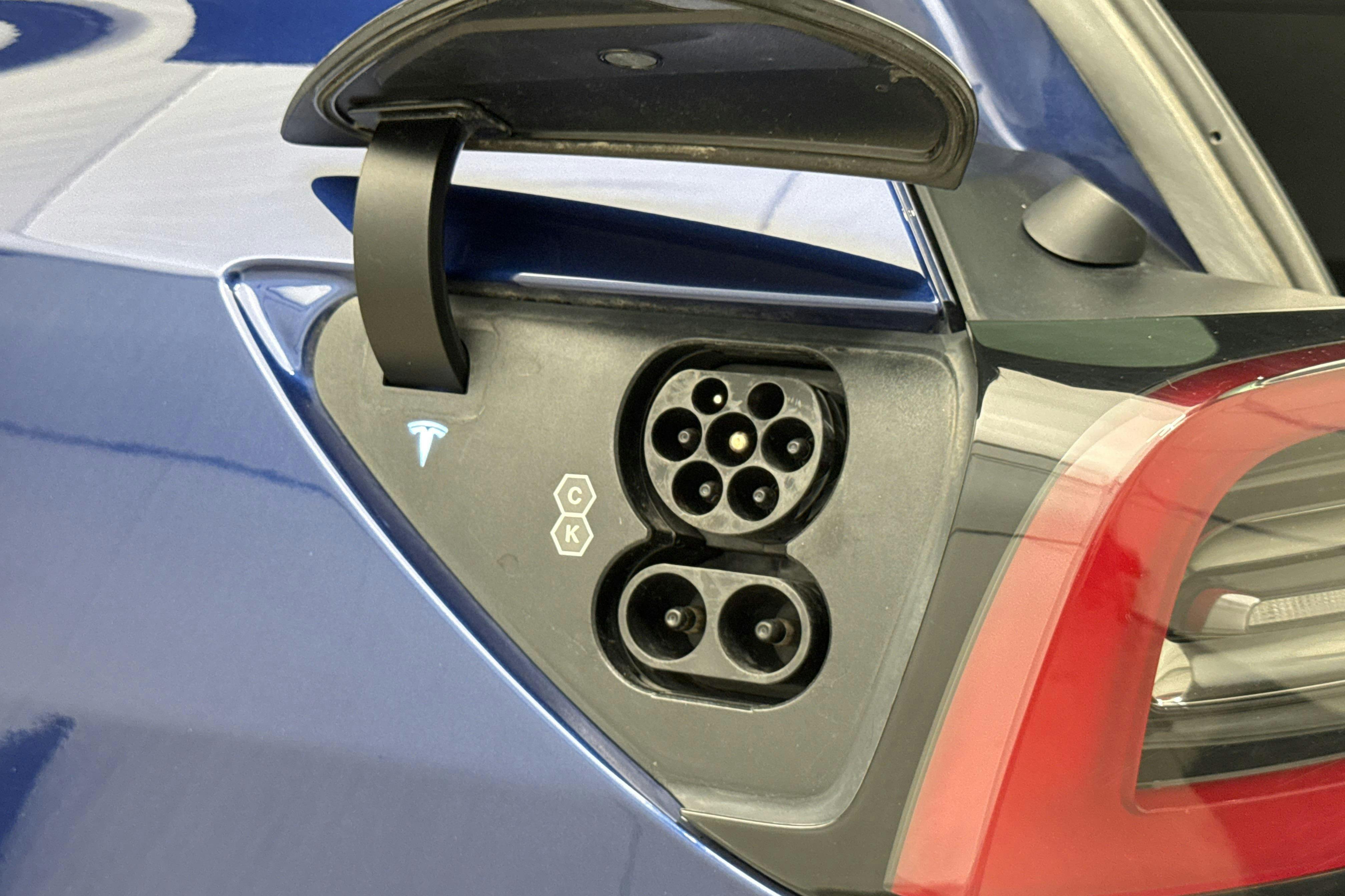 Vehicle Image 20