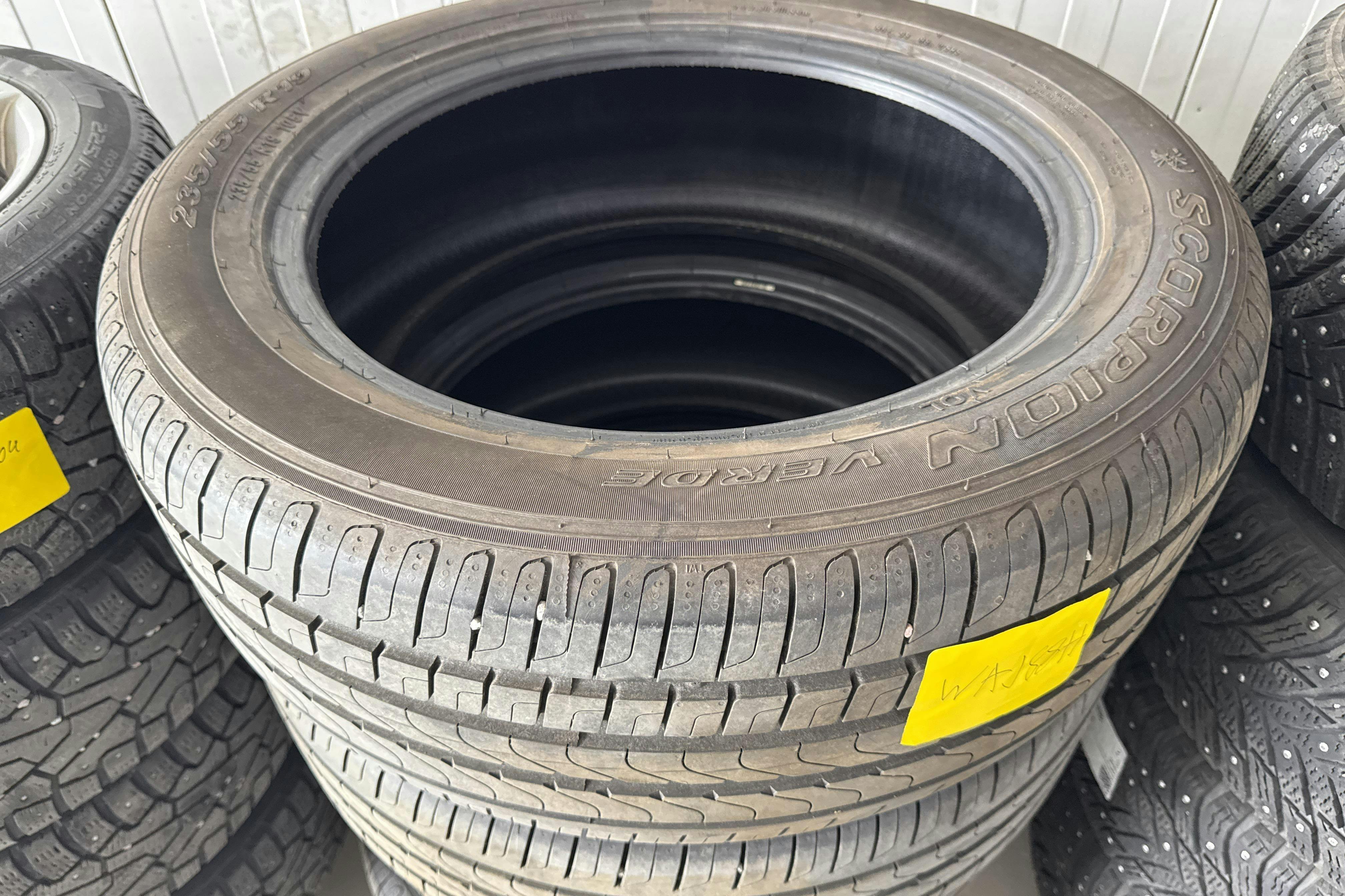 Vehicle Image 20
