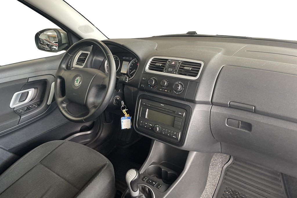Vehicle Image 15