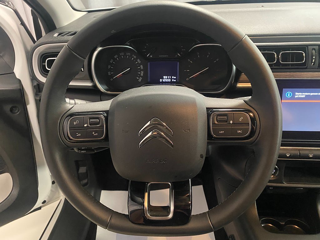 Vehicle Image 17