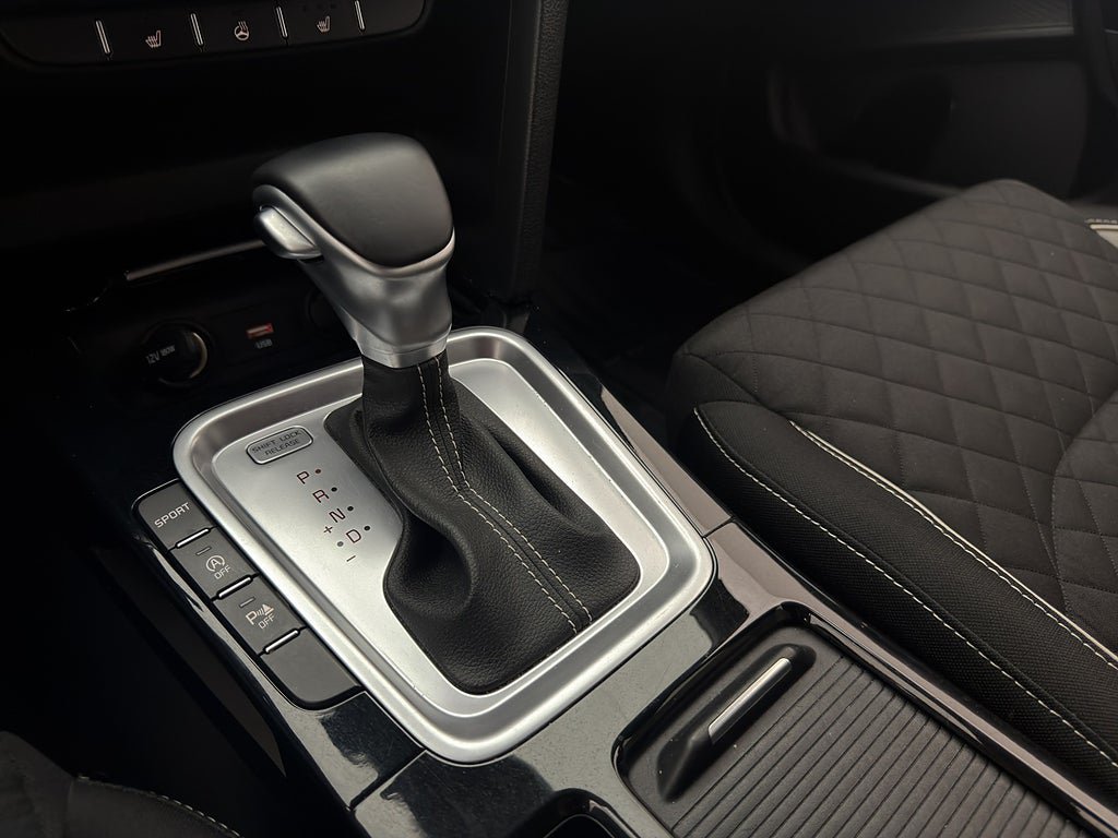 Vehicle Image 27