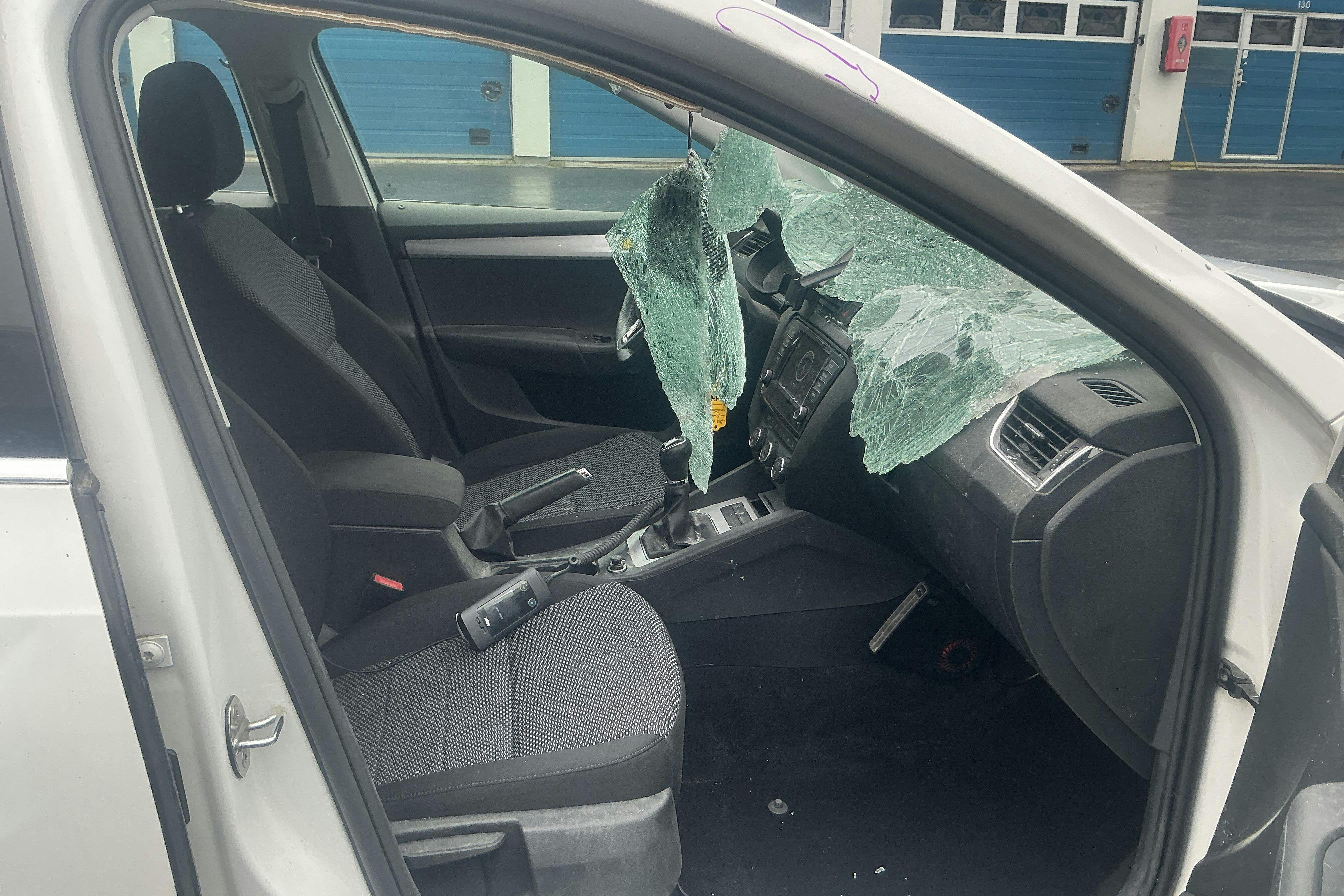 Vehicle Image 8