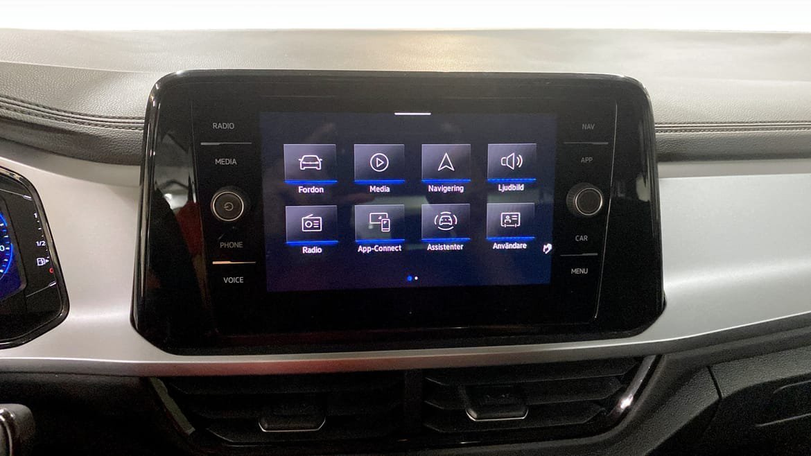 Vehicle Image 9