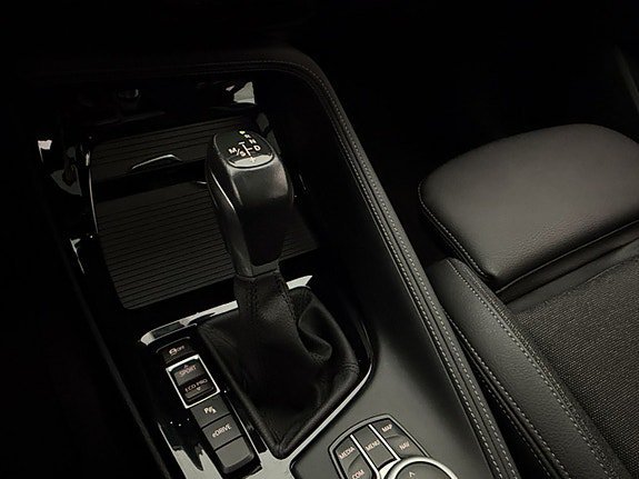 Vehicle Image 29