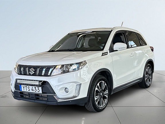 Vehicle Image 16