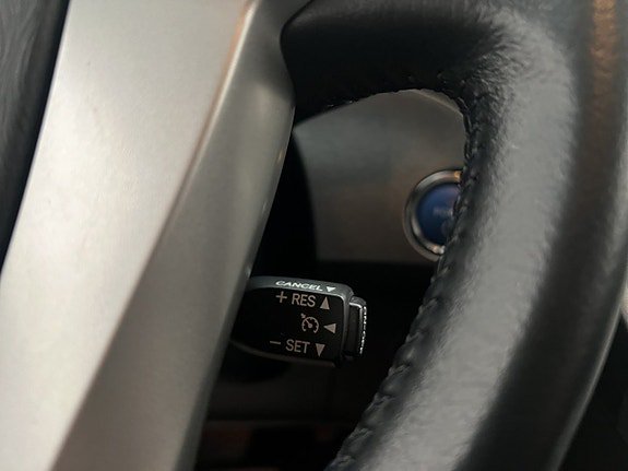 Vehicle Image 26