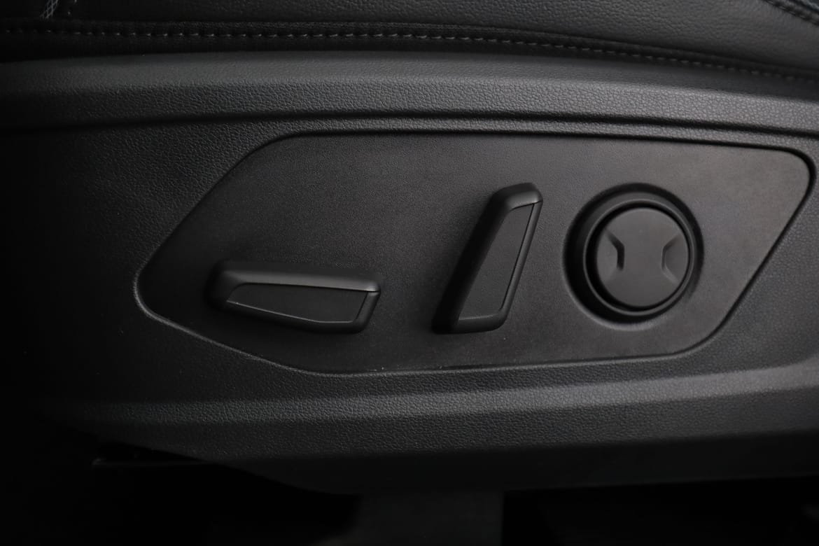 Vehicle Image 41
