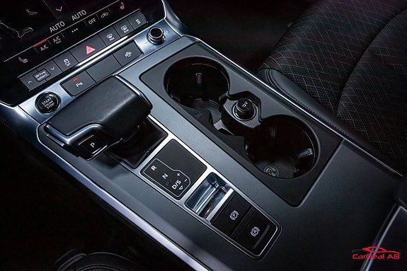 Vehicle Image 27