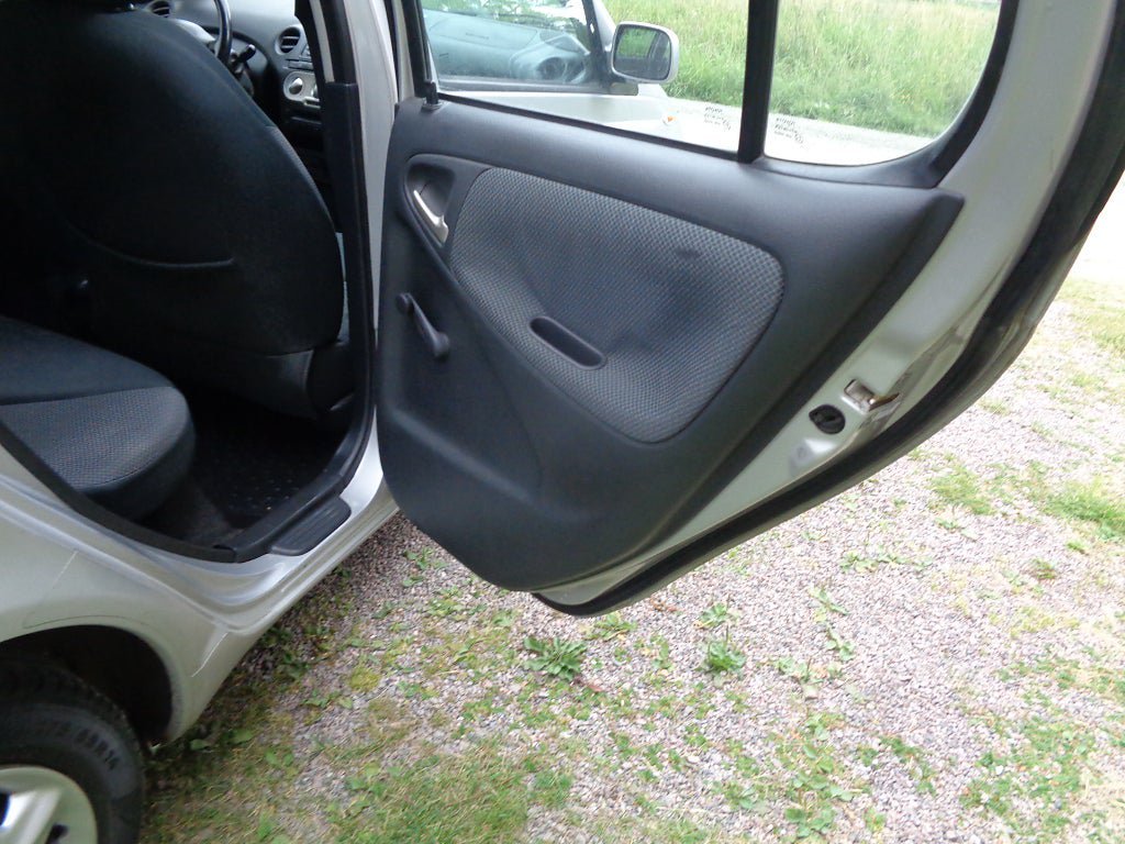 Vehicle Image 26