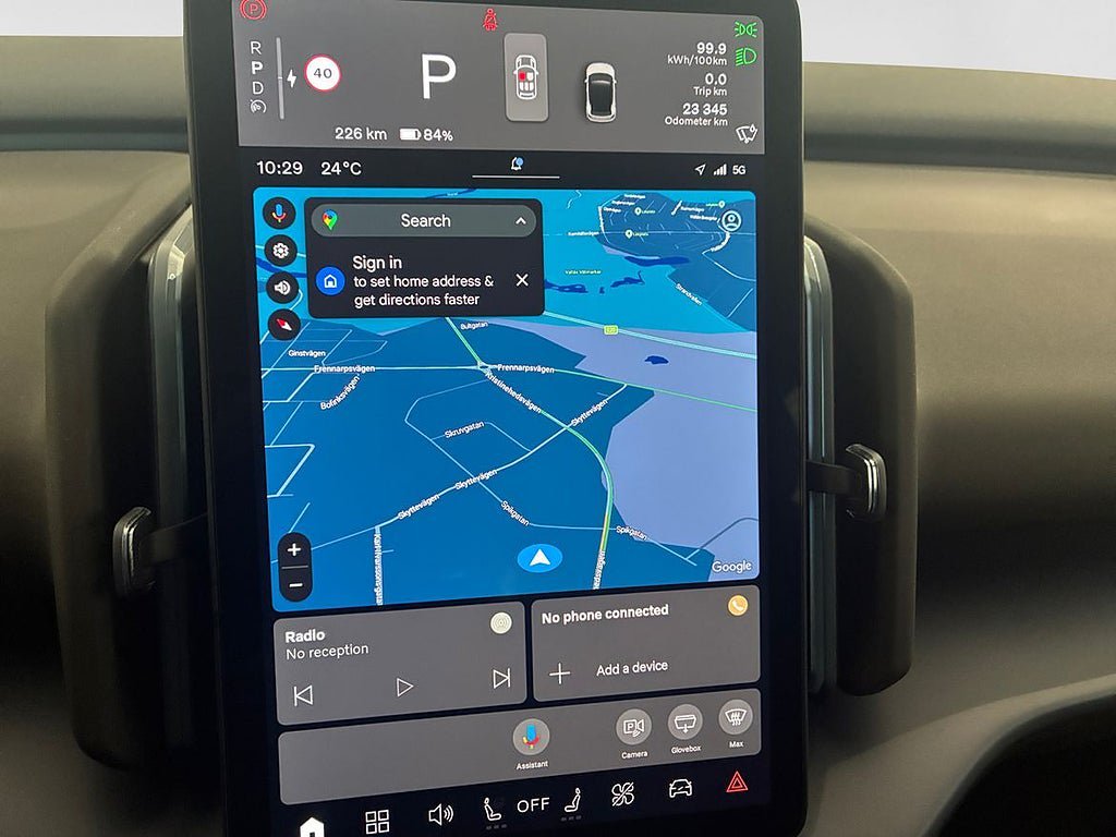 Vehicle Image 12