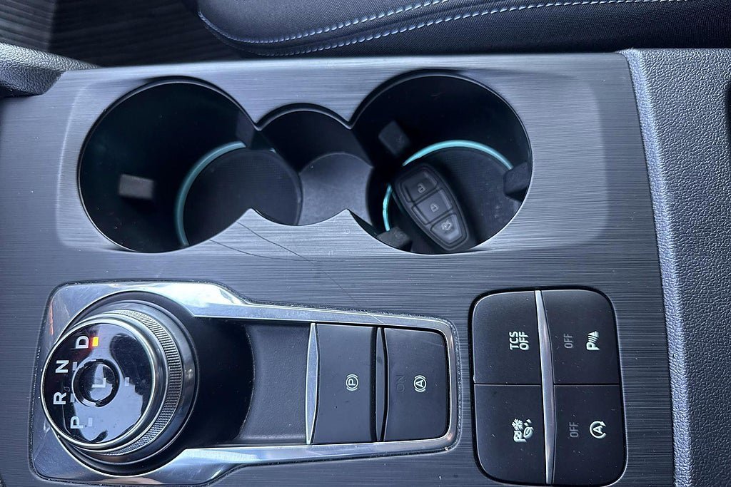 Vehicle Image 21