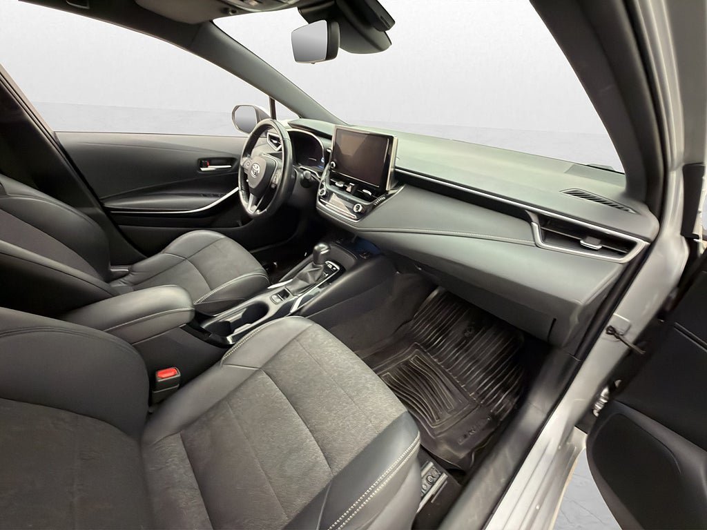 Vehicle Image 13