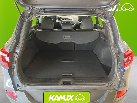 Vehicle Image 17