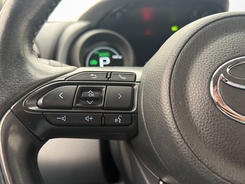Vehicle Image 19