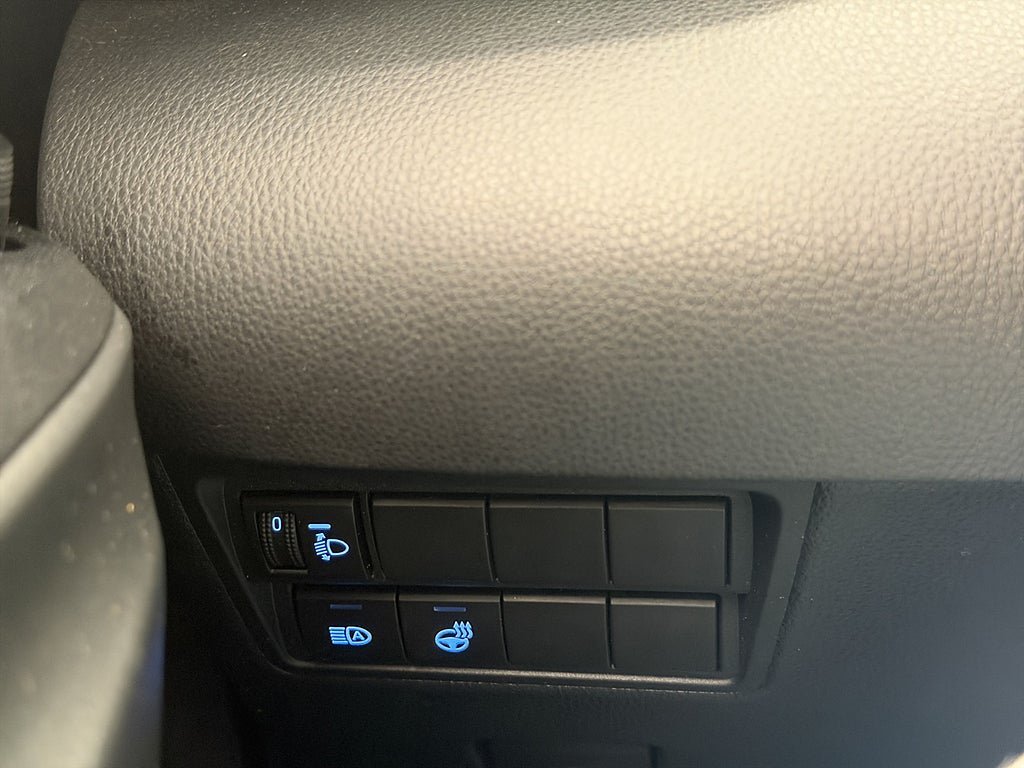 Vehicle Image 27