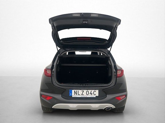 Vehicle Image 23