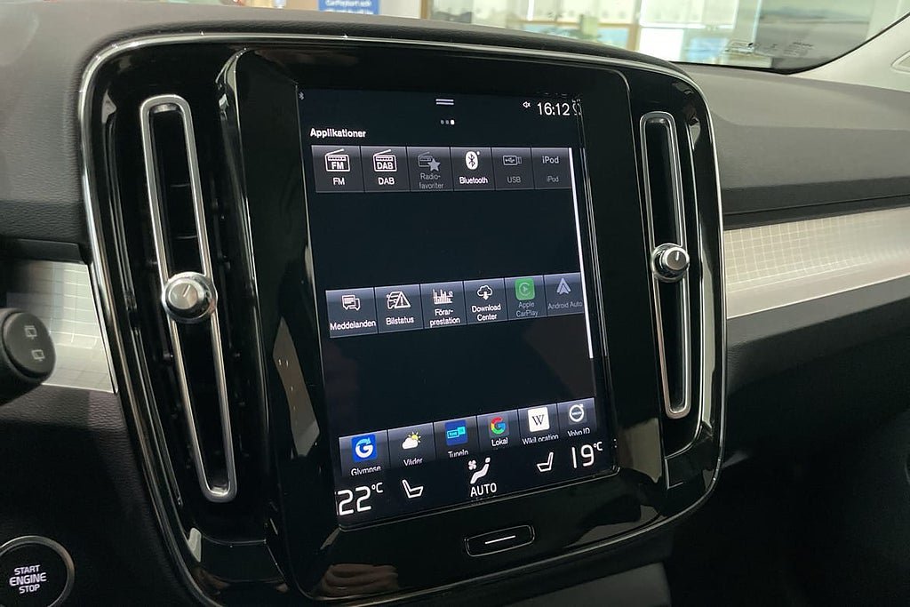 Vehicle Image 17