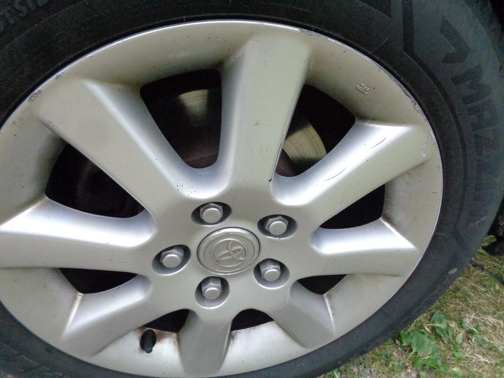 Vehicle Image 25