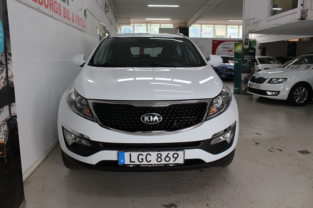 Vehicle Image 8