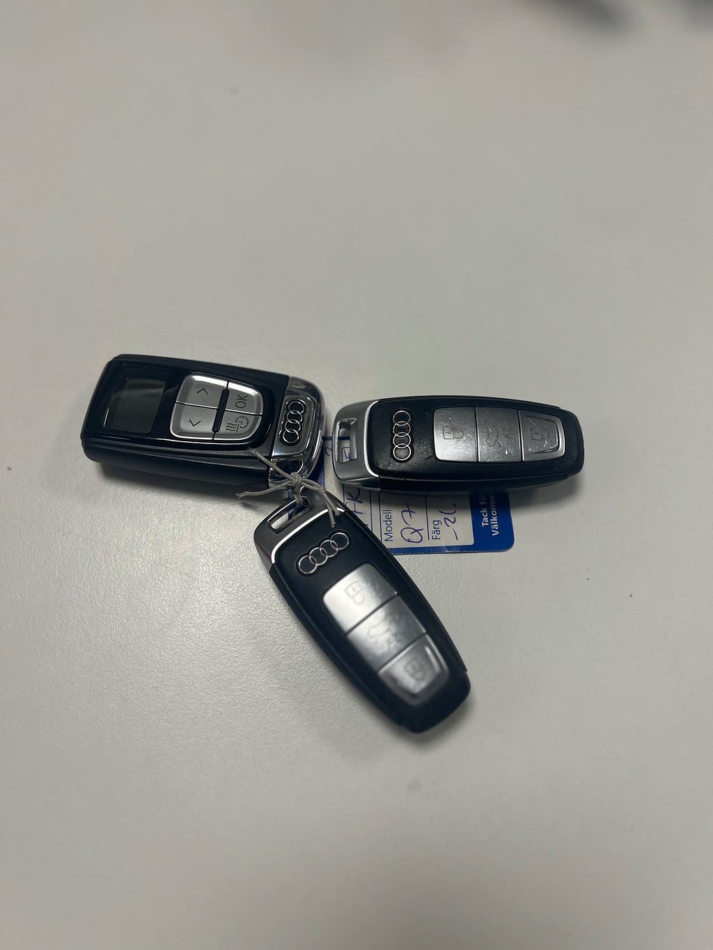 Vehicle Image 23