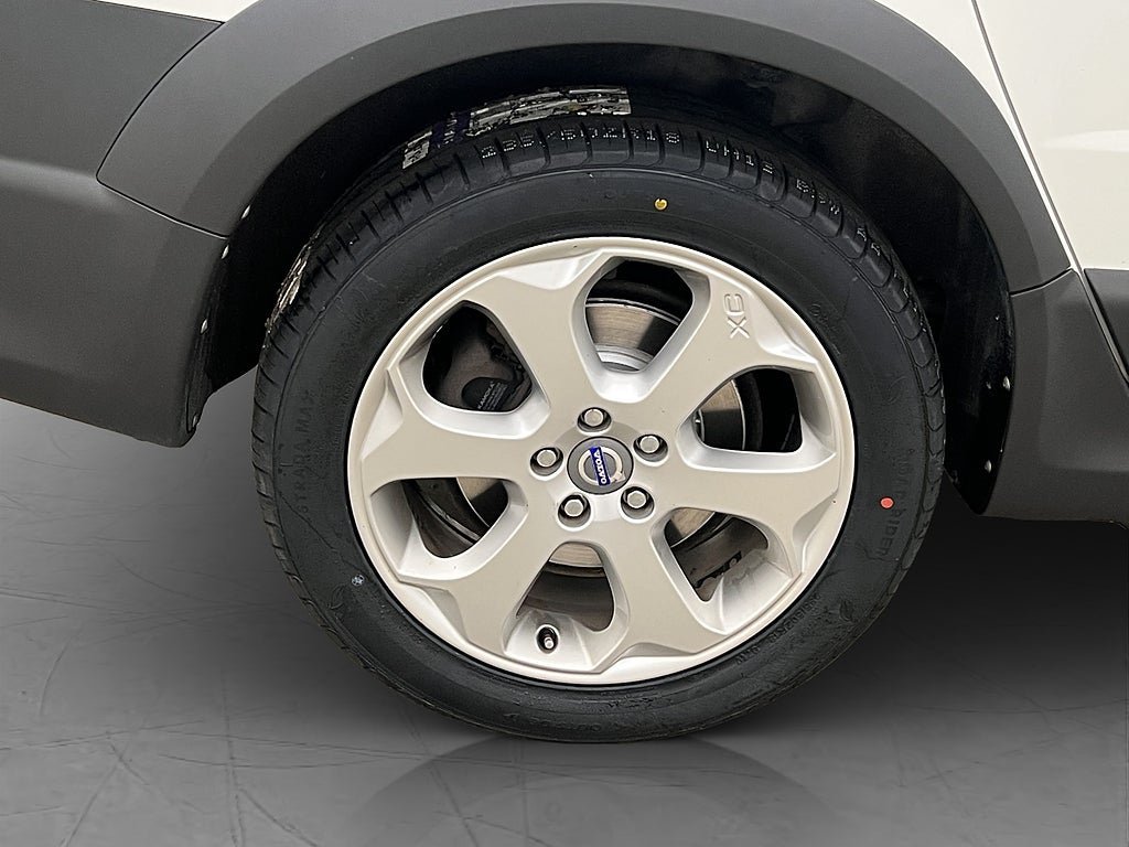 Vehicle Image 33