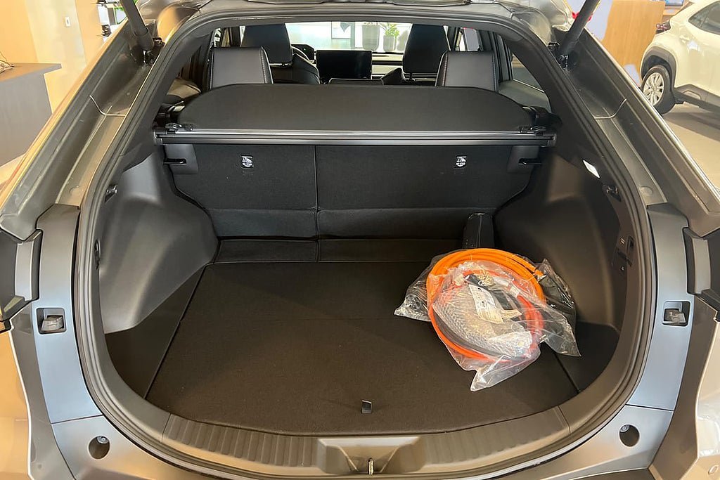 Vehicle Image 4