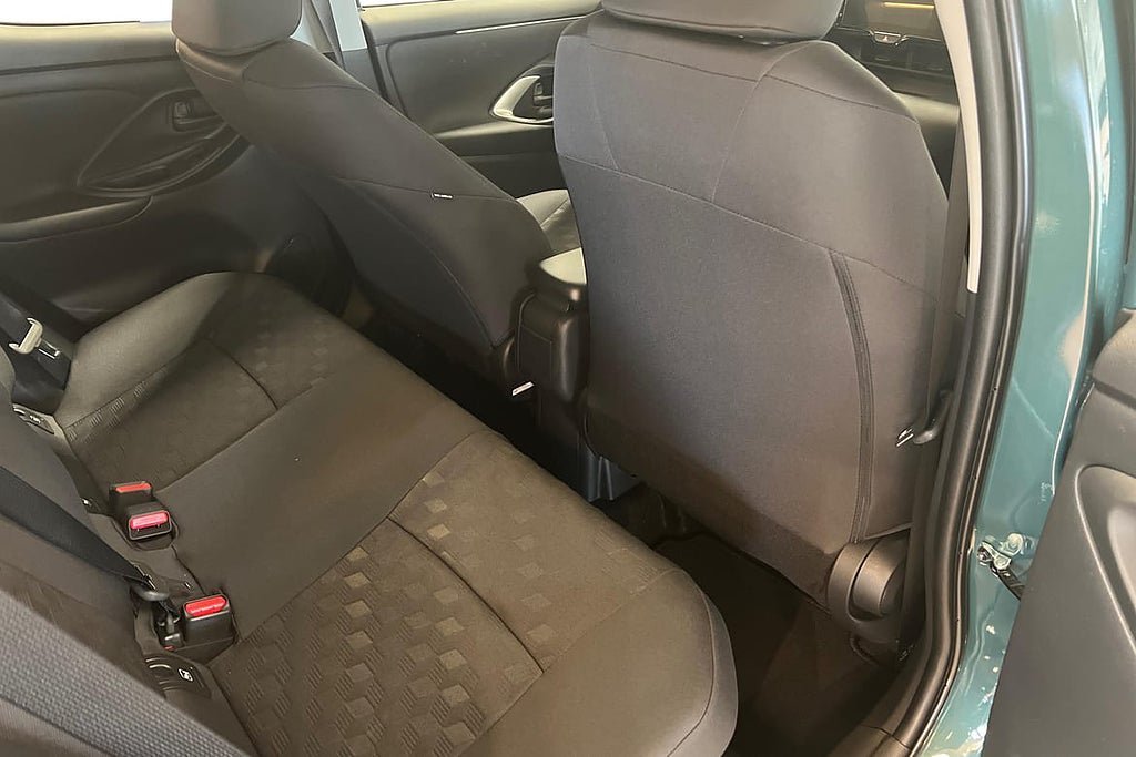 Vehicle Image 36