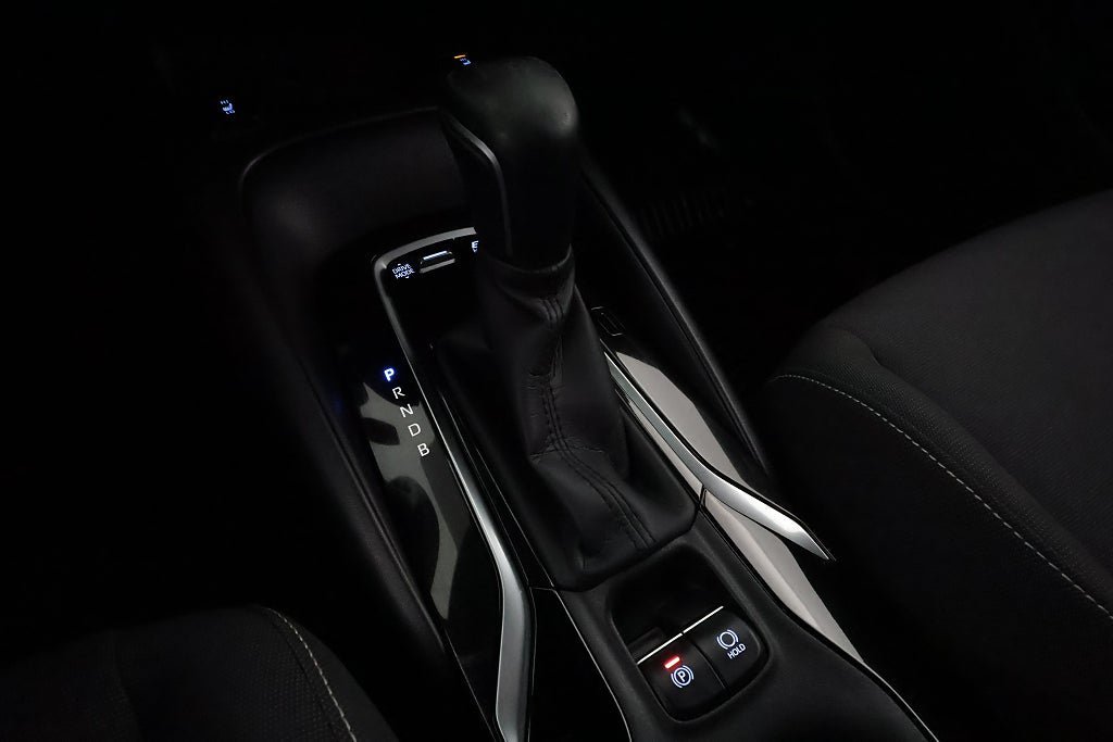 Vehicle Image 23