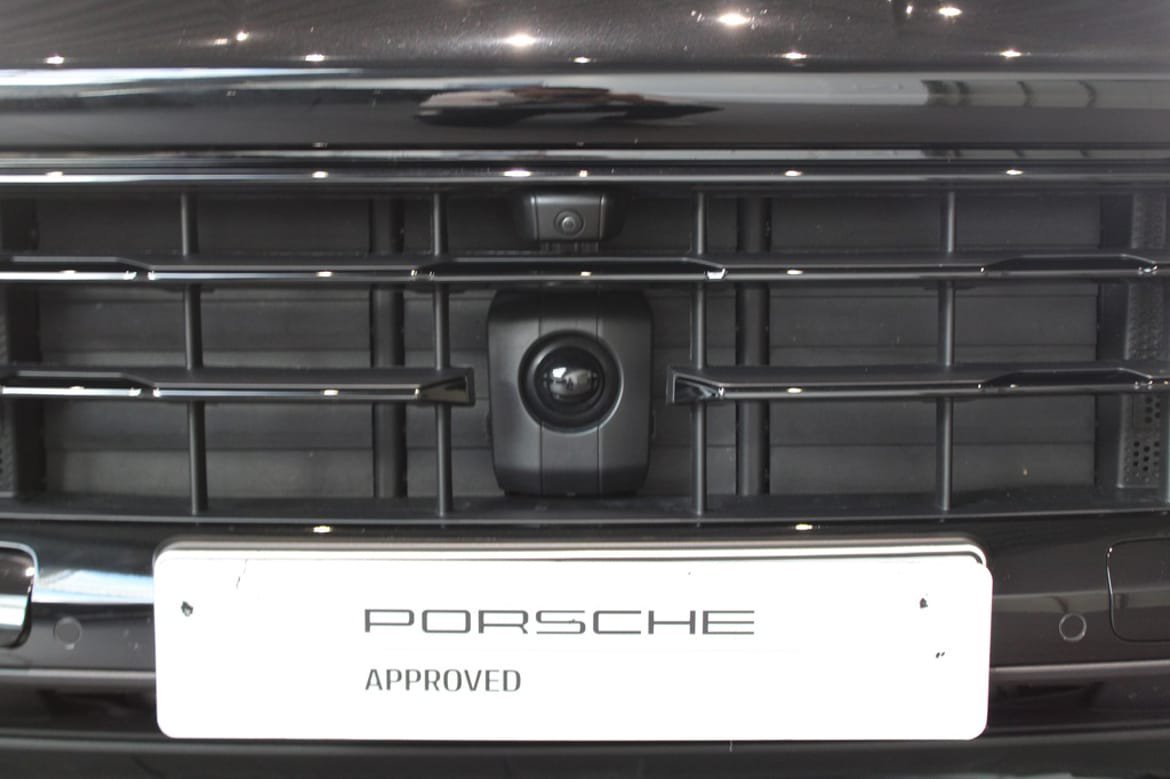 Vehicle Image 19