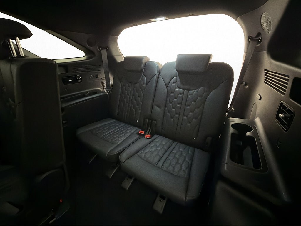 Vehicle Image 33