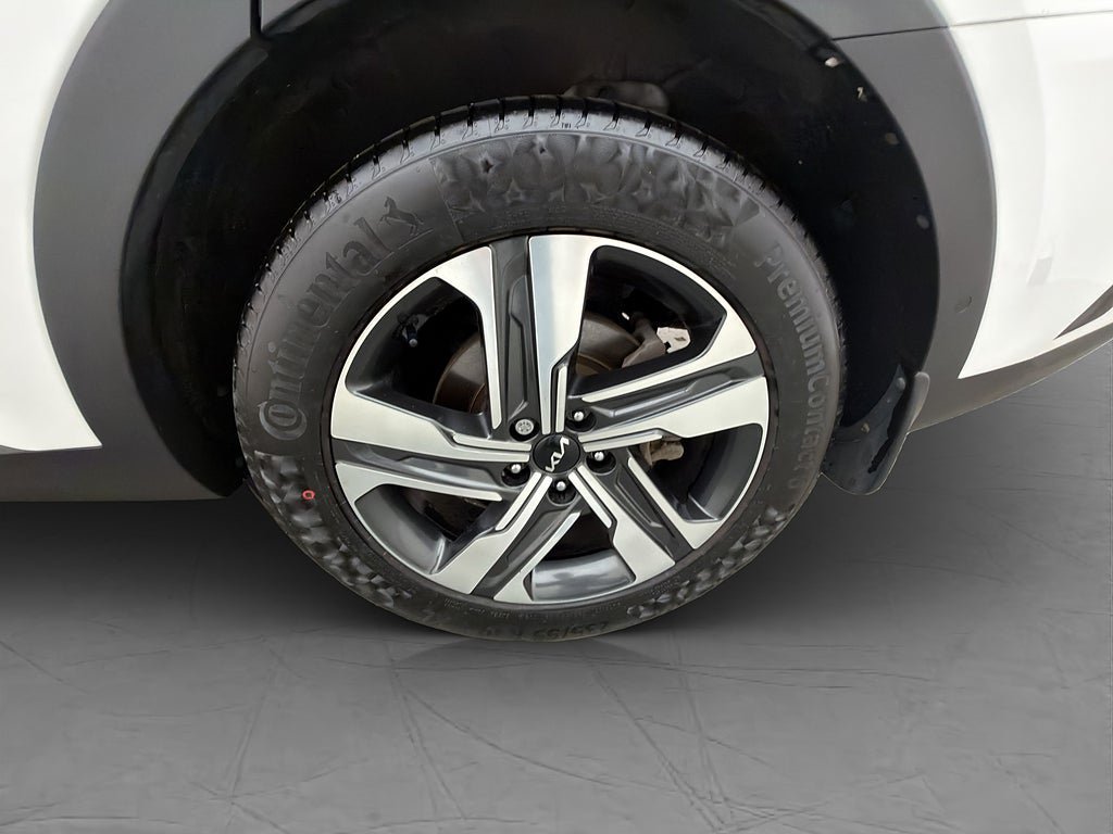 Vehicle Image 37