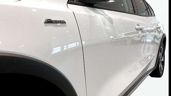 Vehicle Image 14