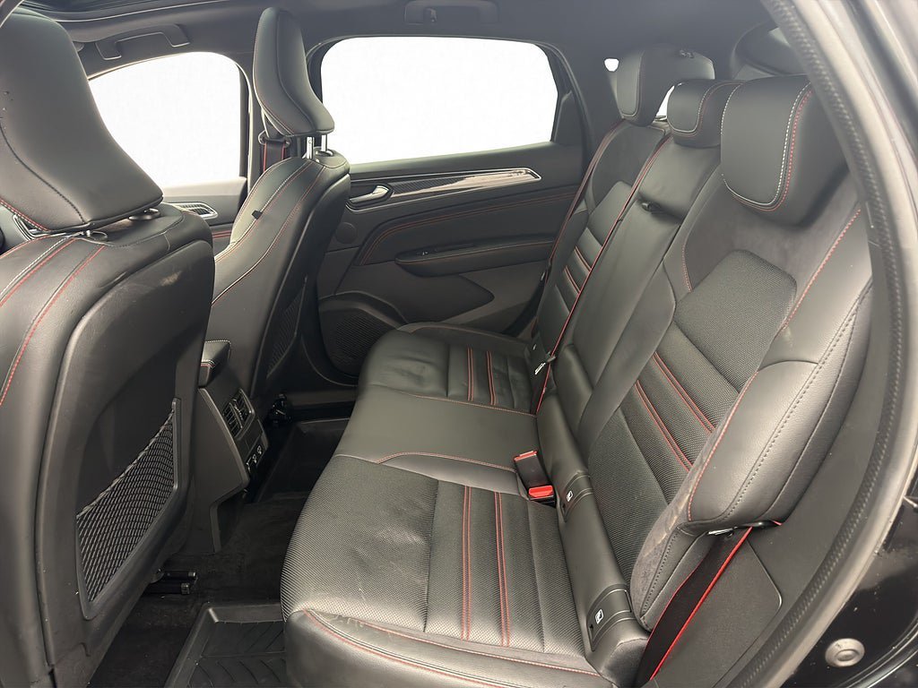 Vehicle Image 25