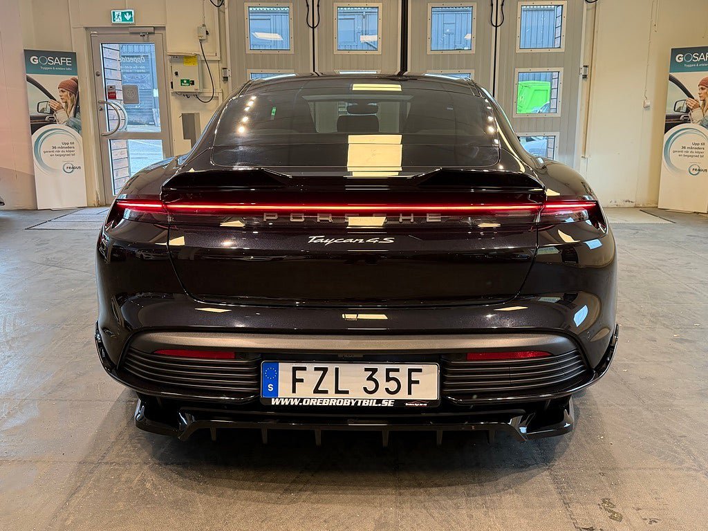 Vehicle Image 33