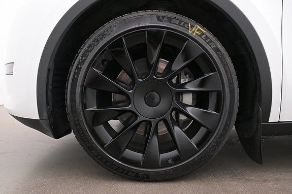 Vehicle Image 27