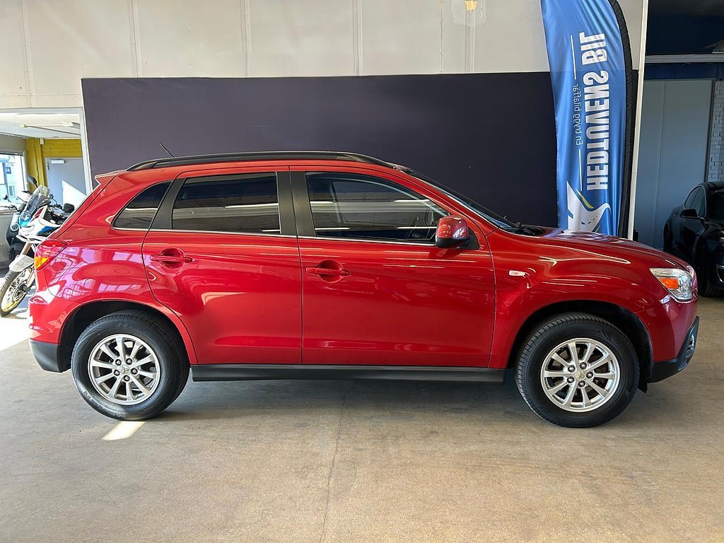 Vehicle Image 7