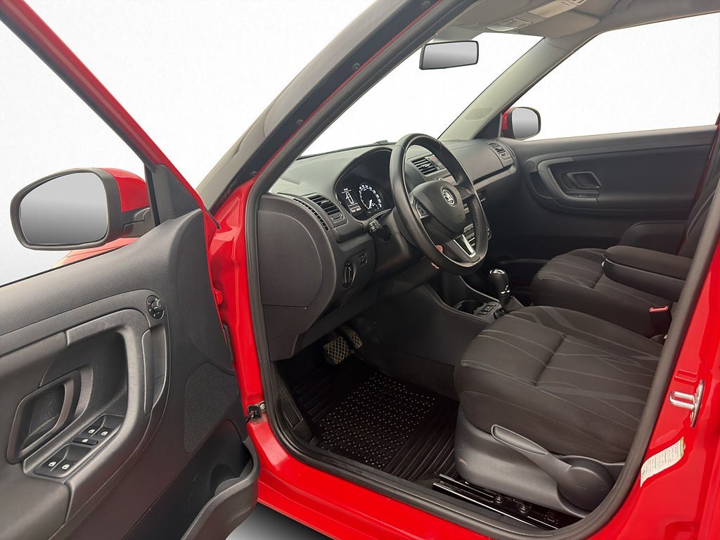 Vehicle Image 11