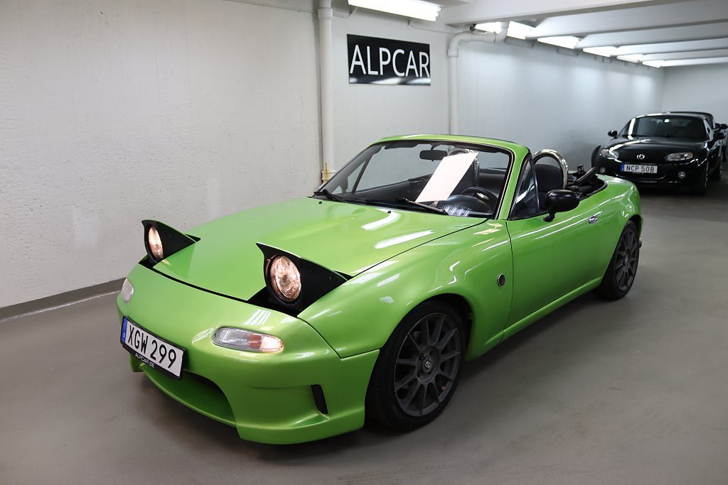 Vehicle Image 16