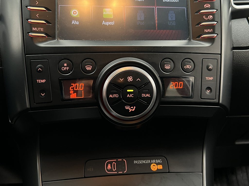 Vehicle Image 29