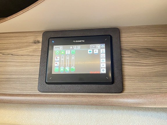 Vehicle Image 26