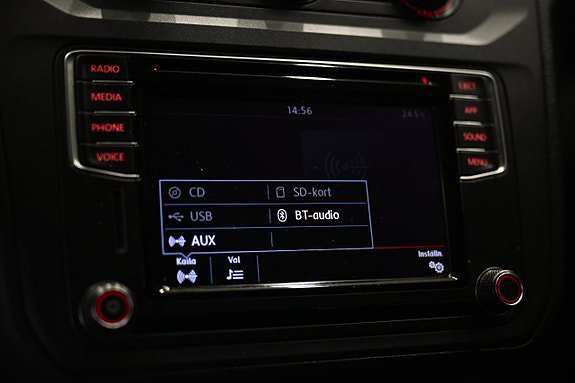 Vehicle Image 23